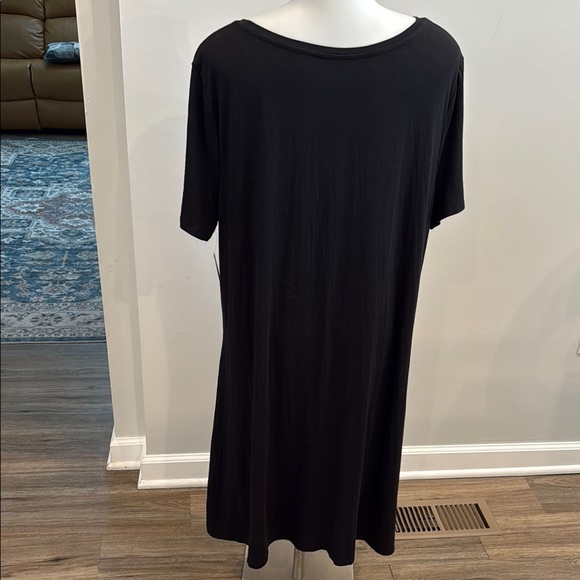 Amazon Essentials XL Stretchy Lounge Comfy Black V-Neck Swing Dress - Picture 8 of 10